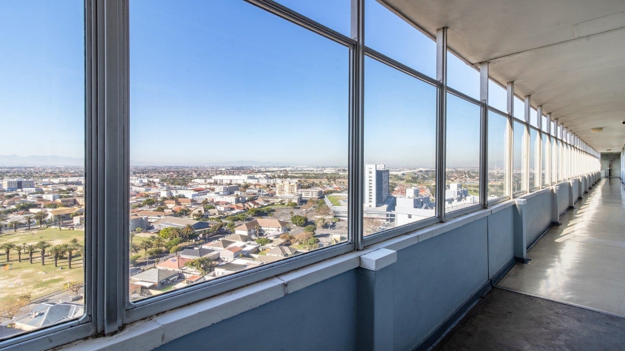 2 Bedroom Property for Sale in Townsend Estate Western Cape